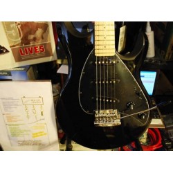 Music Man Silhouette Special SSS Black tastiera in acero, slhs545011001