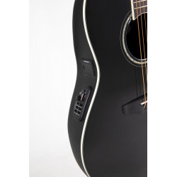 Ovation Celebrity Traditional CS24 Mid Cutaway chitarra acustica